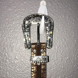 LG Belt
